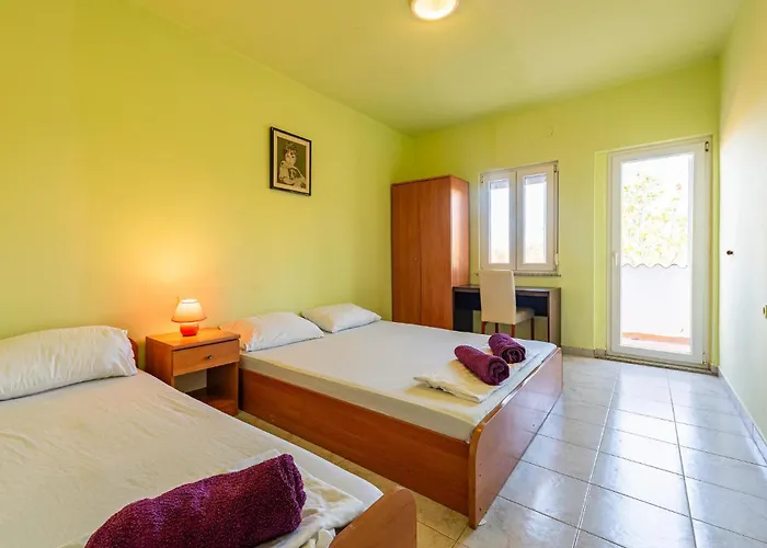 1 Bedroom Amazing In *